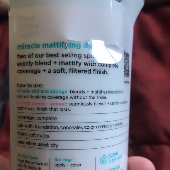 ✨🆕Real Techniques Miracle Mattifying Sponge Duo Set!💙💖✨ - Picture 7 of 13